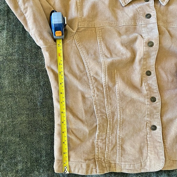 Vintage A.M.I. Tan Corduroy Jacket - Picture 7 of 11